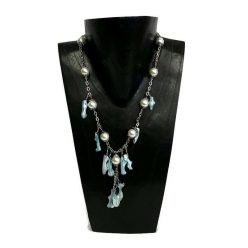 Nyaklánc, női, fehér gyöngy világoskék kagylóval