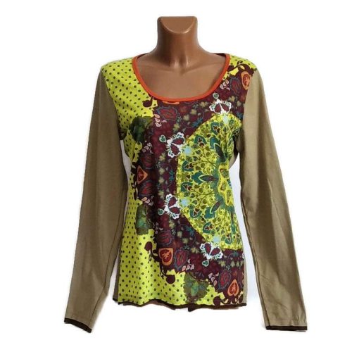 UDG hosszú ujjú felső homokszínű ujjú, barna-zöld fél mandala "L"