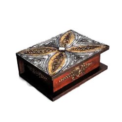 Fa doboz, ezüst-arany levél motívummal