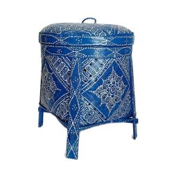 Bali fonott lábacskás tároló sötétkék "S"