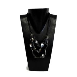 Nyaklánc, női, fekete kagyló 3 soros