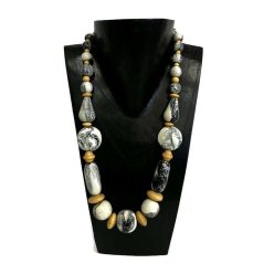   Nyaklánc, női, fa gyöngyös, márvány festésű fényes 1.