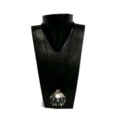 Nyaklánc, női, kagyló és műgyanta medállal 4.