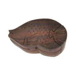 Titokdoboz hal íves uszonyú