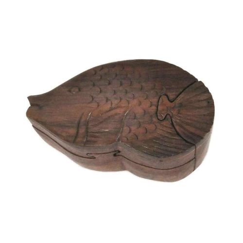 Titokdoboz hal íves uszonyú