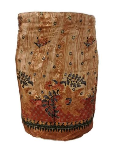 Lapszoknya rövid, virágos barna alul díszsáv