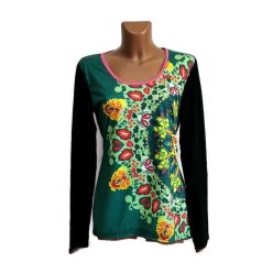 UDG hosszú ujjú felső fekete ujjú, zöld fél mandala