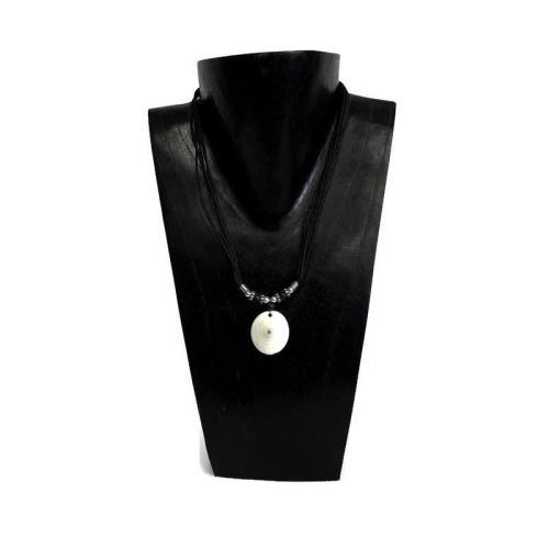 Nyaklánc, női, fehér, csiga medál, lapos