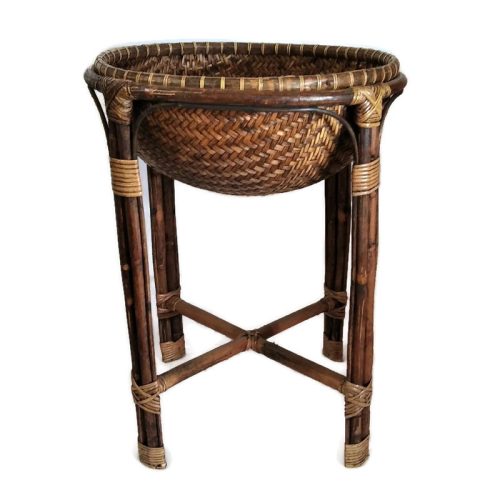 Lábon álló fonott tároló "M"