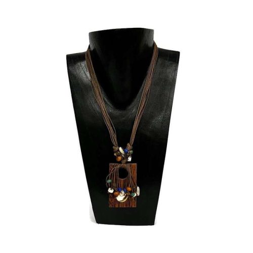 Nyaklánc, női, kókuszfa téglalap alakú medállal 1.