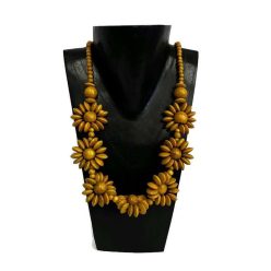 Nyaklánc, női, fa gyöngyös virág 2.