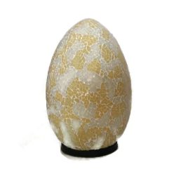 Üvegmozaik lámpabúra, tojás "M" fehér-sárga