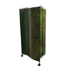   Asztali lámpabúra, zöld tojáshéjjal díszítve "M"